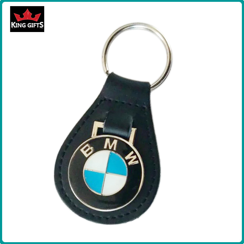 D024 - Custom leather BMW key chain